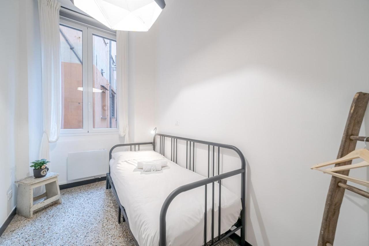 Central & Lovely Apartment In Genova - Netflix! Génova Exterior foto