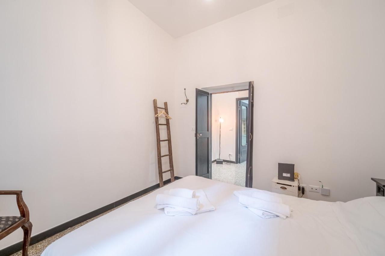 Central & Lovely Apartment In Genova - Netflix! Génova Exterior foto
