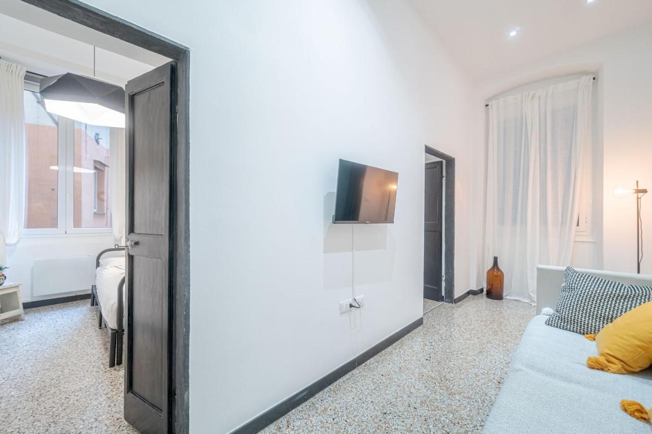 Central & Lovely Apartment In Genova - Netflix! Génova Exterior foto